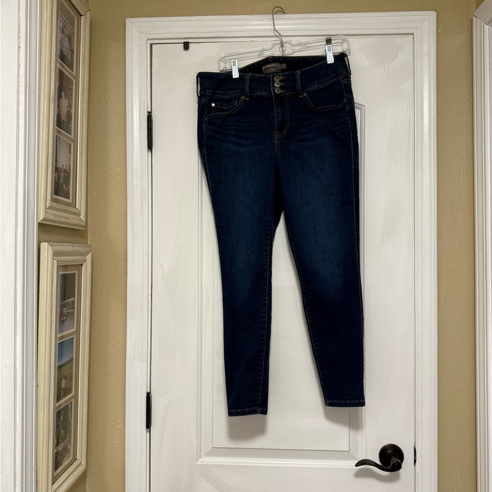Torrid 16S Dark Wash Ankle Jeans
